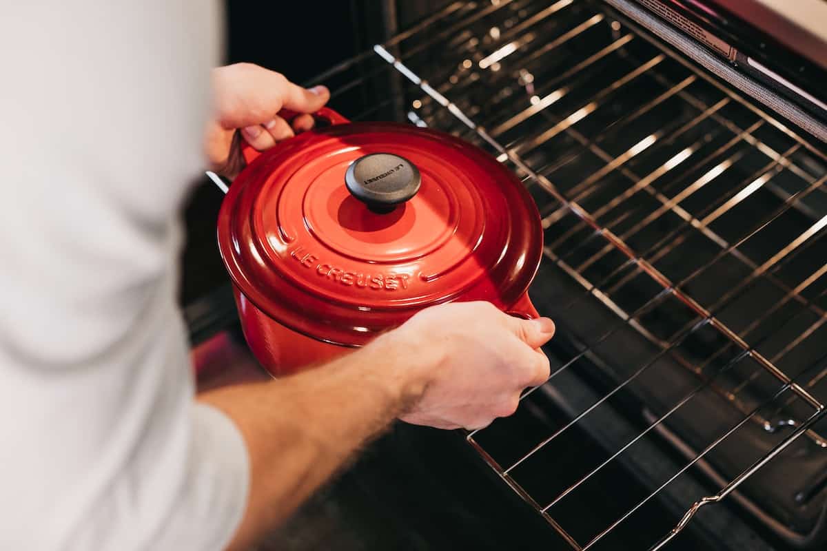 Can Any Pot Go In The Oven
