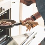 Can A Pan Go In The Oven