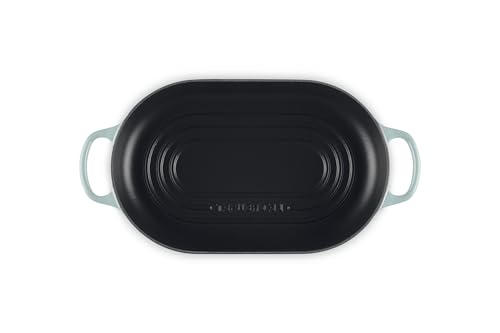 Le Creuset Signature Oval Bread Oven